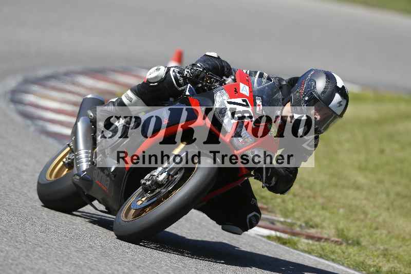 /43 08.08.2025 Discover the Bike ADR/Race 3 rot/78